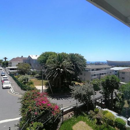 Portswood Mews - Chic White Studio Apartment Green Point Cidade Do Cabo Exterior foto