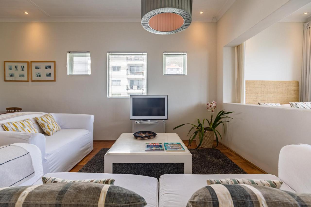 Portswood Mews - Chic White Studio Apartment Green Point Cidade Do Cabo Exterior foto