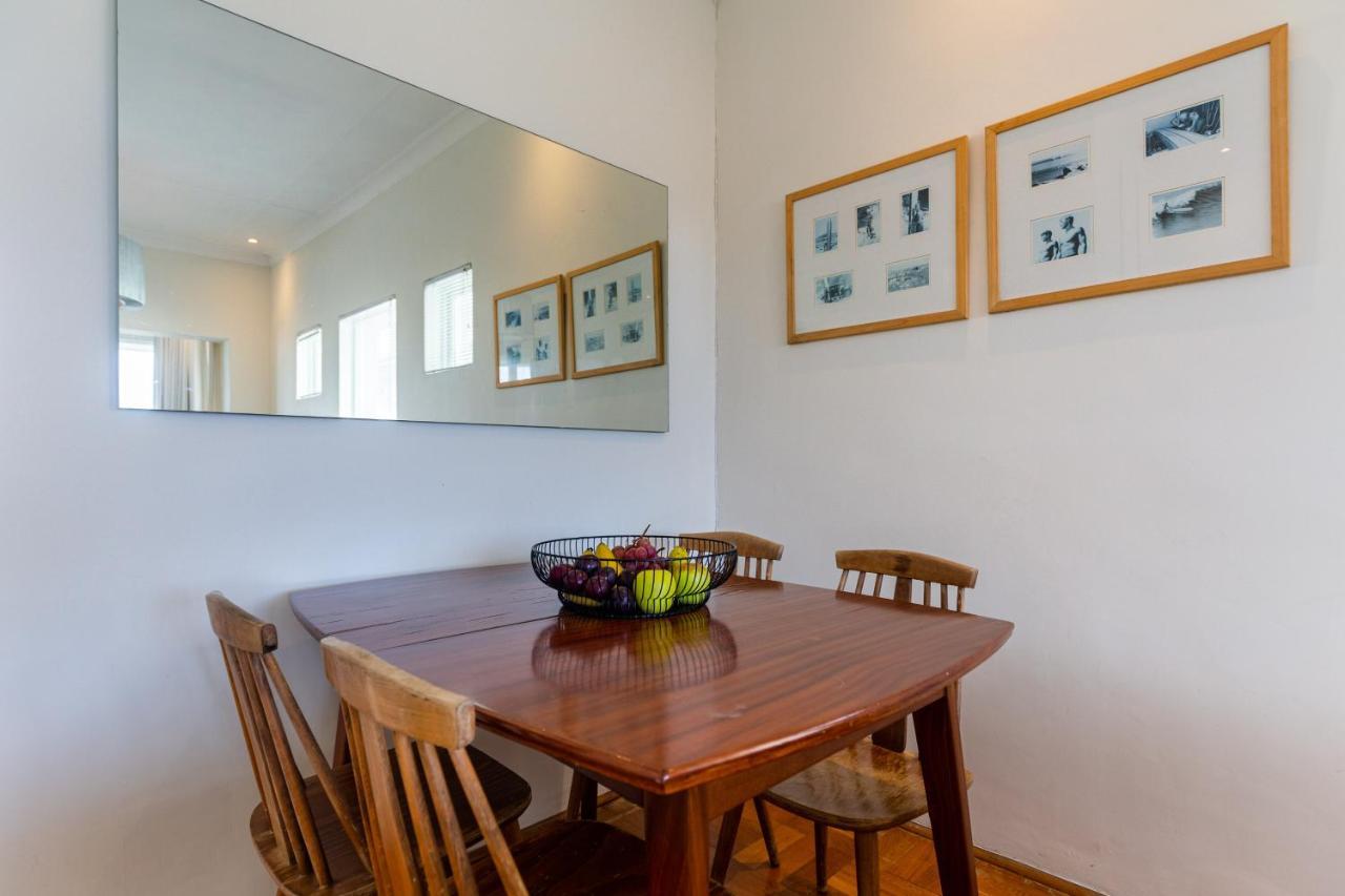 Portswood Mews - Chic White Studio Apartment Green Point Cidade Do Cabo Exterior foto