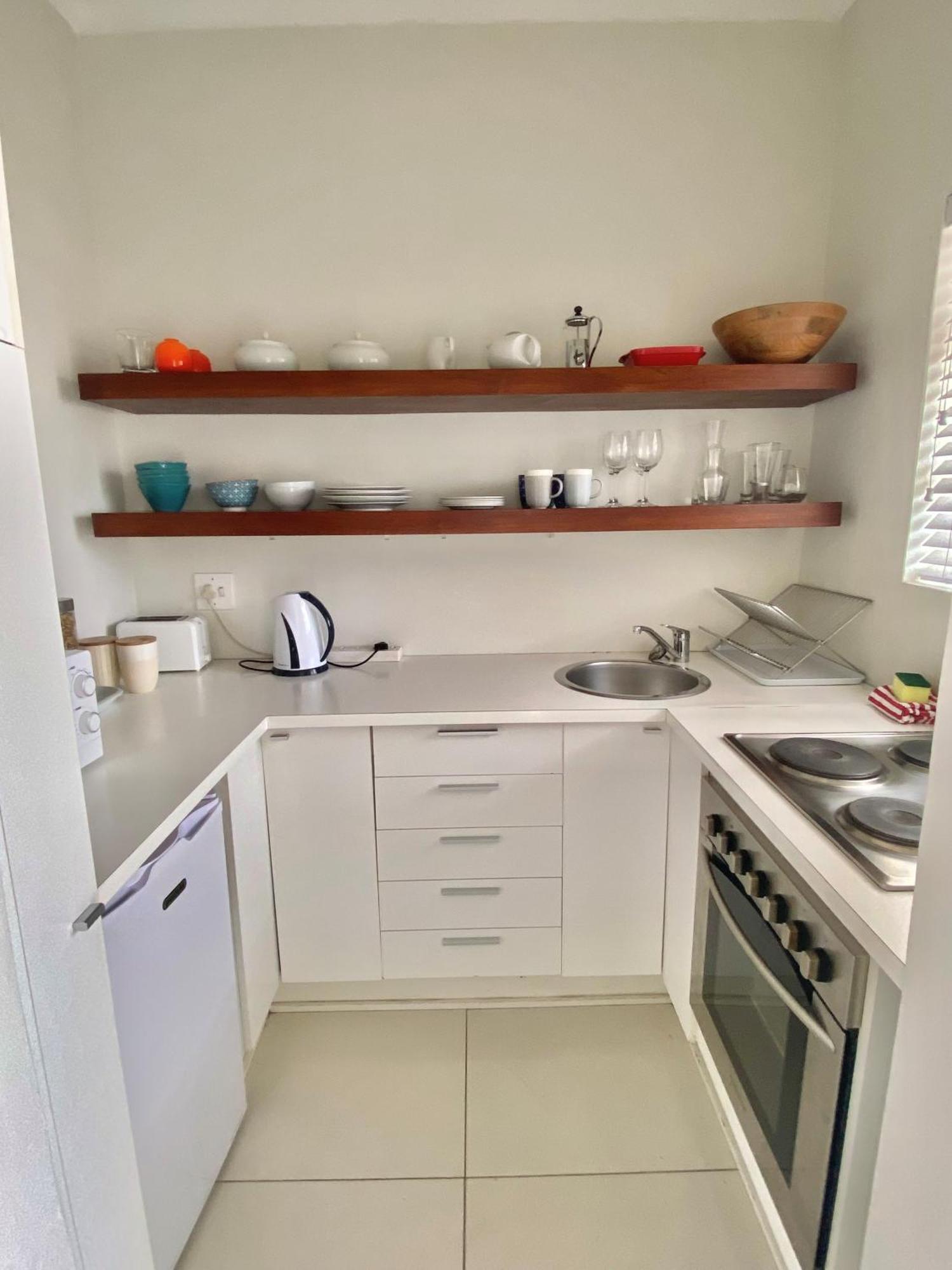 Portswood Mews - Chic White Studio Apartment Green Point Cidade Do Cabo Exterior foto